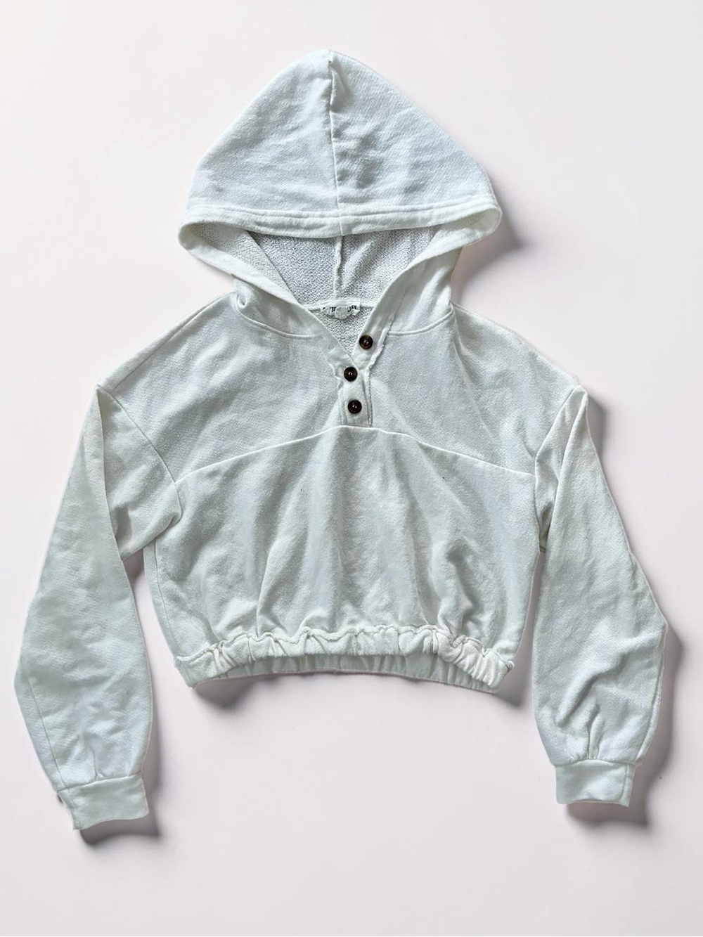 PEYTON VALLEY Cream Hooded Cropped Sweatshirt with Button Placket